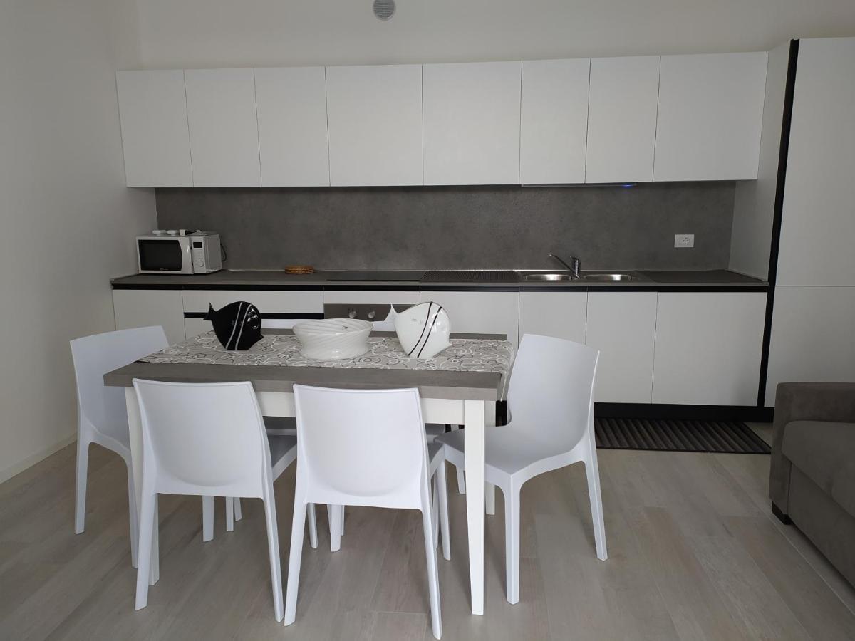 Jesolo Appartamenti F2 - Black And White Zewnętrze zdjęcie